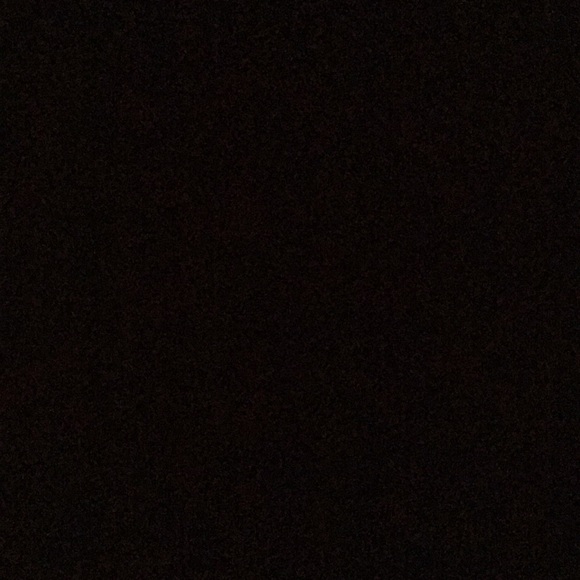 Meet your Posher, Azele - Picture 1 of 1